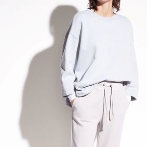 ❌SOLD❌ Vince Navy Blue Side Slit Sweatshirt Sz M EUC